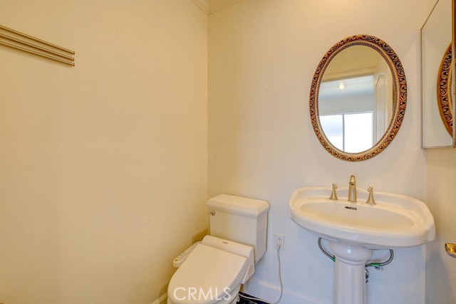 4923 Golden West Avenue, Temple City CA: https://media.crmls.org/medias/e580abf5-5eb6-4d5c-b21e-9f69504fc828.jpg