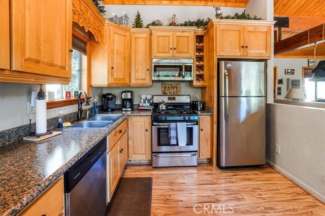 Detail Gallery Image 17 of 35 For 1218 Bow Canyon Ct, Big Bear Lake,  CA 92315 - 2 Beds | 1 Baths