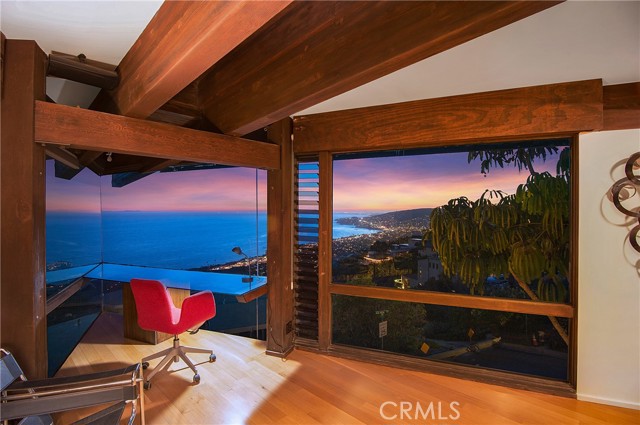 Detail Gallery Image 34 of 52 For 785 Alta Vista, Laguna Beach,  CA 92651 - 3 Beds | 3/1 Baths