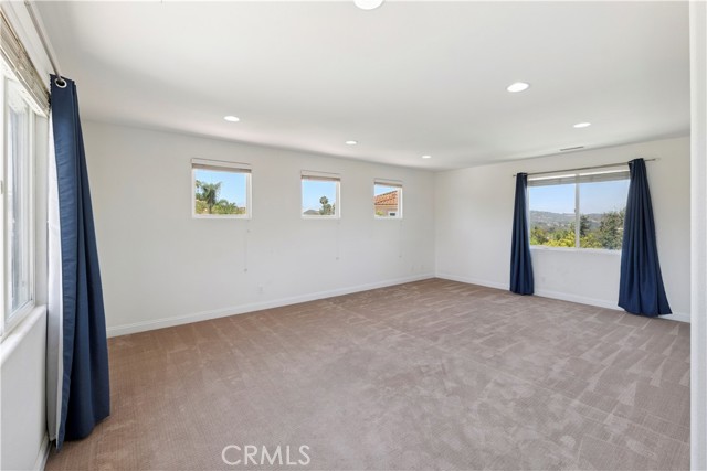 1732 Gamble Lane, Escondido CA: https://media.crmls.org/medias/e583ce49-af62-40c2-a92e-9babdc59a58c.jpg
