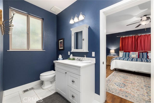39828 Granite Ridge Lane, Bass Lake CA: https://media.crmls.org/medias/e584077e-a149-44e6-9c96-396a60a66bb3.jpg
