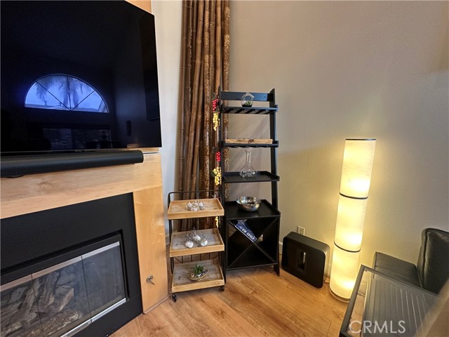 Detail Gallery Image 13 of 37 For 2217 Vanderbilt Ln #8,  Redondo Beach,  CA 90278 - 2 Beds | 1/1 Baths