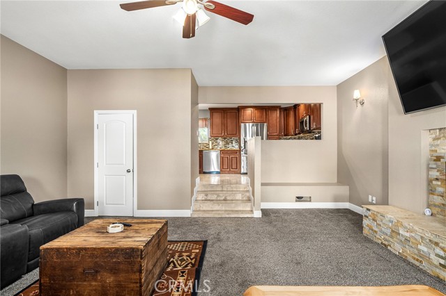 Detail Gallery Image 21 of 67 For 520 Fir St., Paradise,  CA 95969 - 5 Beds | 3/1 Baths