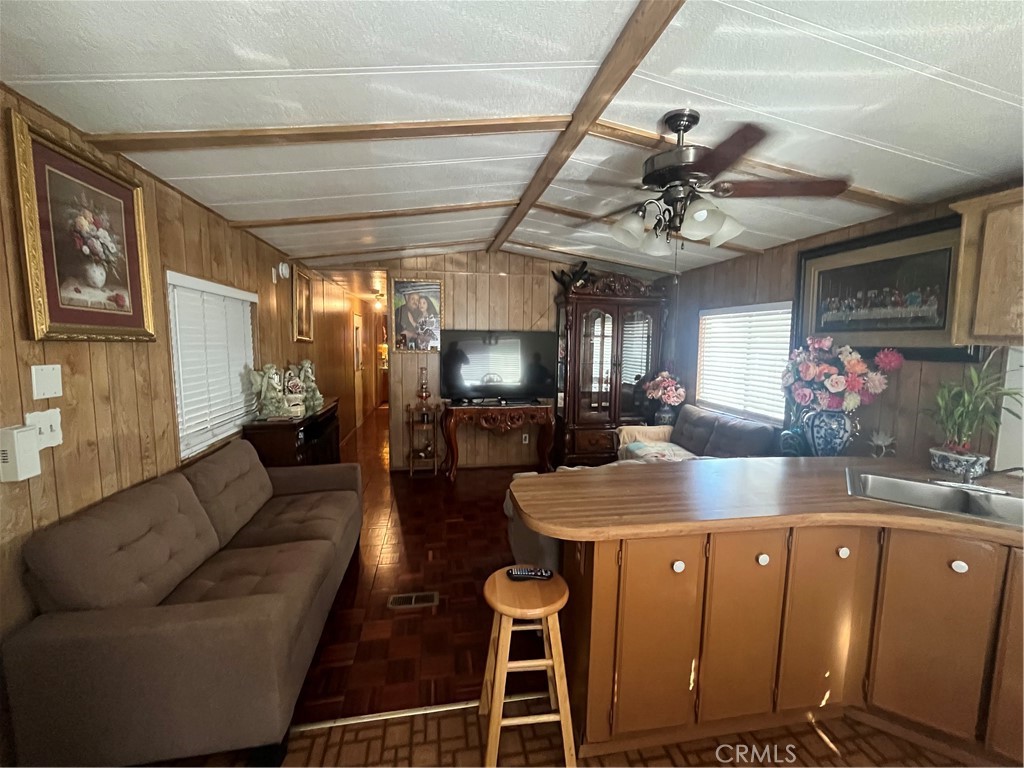 MLS #SB25167380 image #1