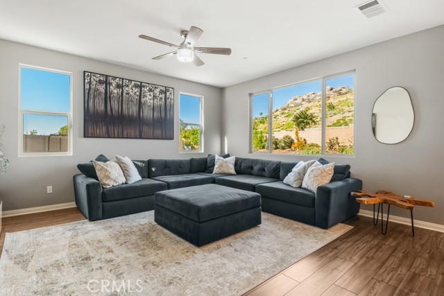 29235 Mangrove, Menifee CA: https://media.crmls.org/medias/e585733b-05df-4e66-846b-d57169990707.jpg