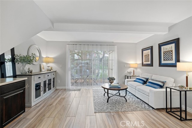 Detail Gallery Image 8 of 36 For 12555 Euclid #34,  Garden Grove,  CA 92840 - 1 Beds | 1 Baths