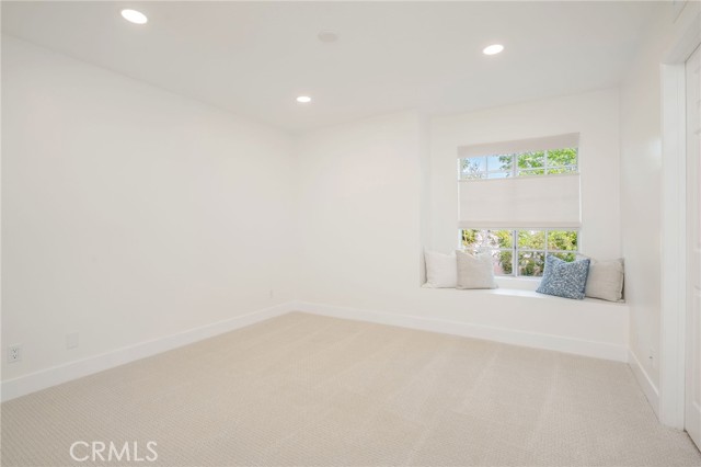 Detail Gallery Image 33 of 41 For 5540 Buffwood, Agoura Hills,  CA 91301 - 5 Beds | 4 Baths