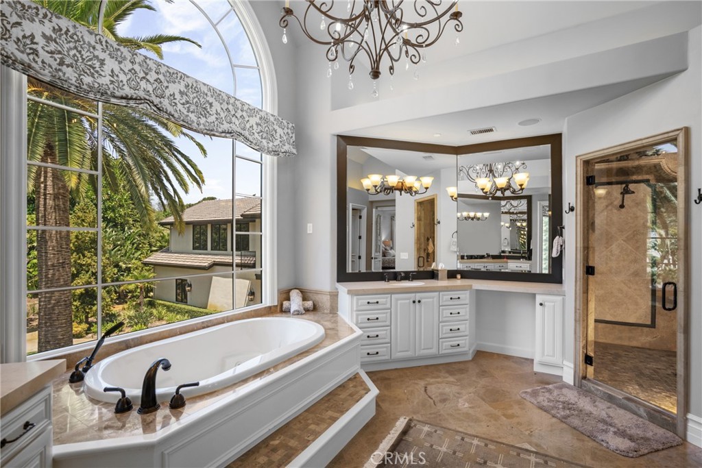 MLS #OC25186135 img 14