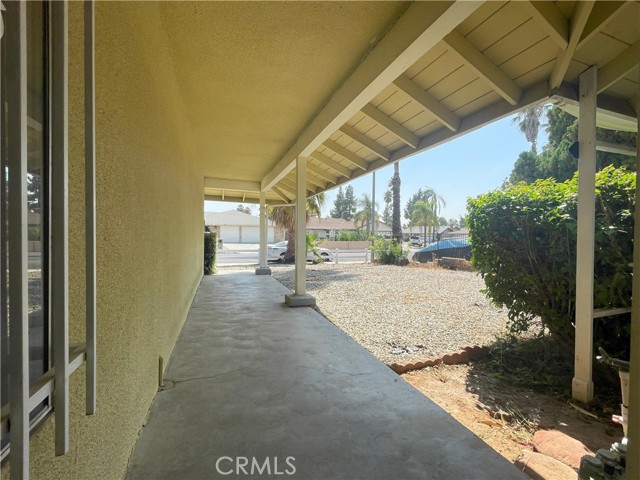 Detail Gallery Image 3 of 25 For 13671 Thunderbird Dr, Moreno Valley,  CA 92553 - 4 Beds | 2 Baths