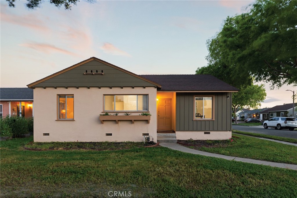 2802 Candlewood Street, Lakewood, CA 90712