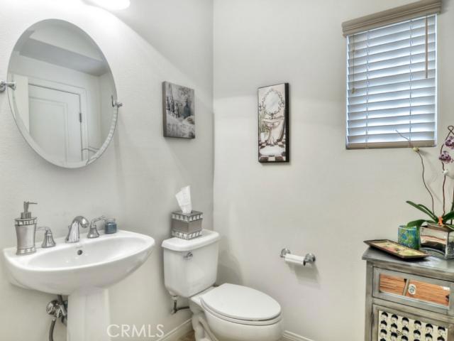 Detail Gallery Image 8 of 24 For 41 Bianco, Irvine,  CA 92618 - 3 Beds | 2/1 Baths
