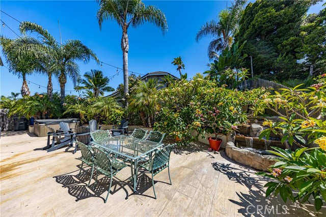 21992 Hoi Circle, Lake Forest CA: https://media.crmls.org/medias/e58a4a78-e04f-420f-92fb-5d3d6e1cd012.jpg