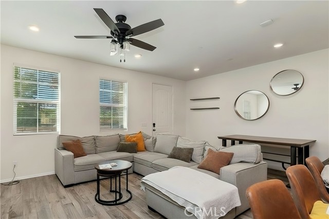 Detail Gallery Image 6 of 32 For 27351 Georgetown, Menifee,  CA 92584 - 3 Beds | 2/1 Baths