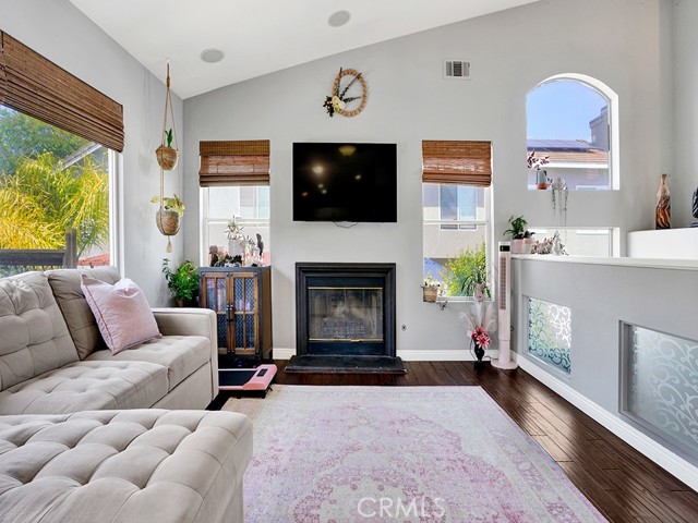 Detail Gallery Image 6 of 38 For 15 Dusty Trl, Trabuco Canyon,  CA 92679 - 3 Beds | 2/1 Baths