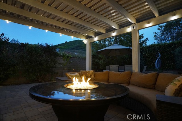 Detail Gallery Image 59 of 74 For 5736 Willowtree Dr, Agoura Hills,  CA 91301 - 4 Beds | 2 Baths