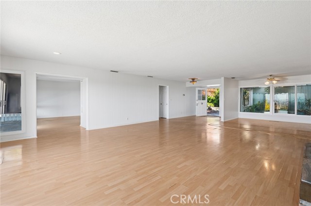 Detail Gallery Image 9 of 40 For 1727 Galatea Ter, Corona Del Mar,  CA 92625 - 3 Beds | 2 Baths