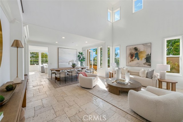2 Agostino, Newport Coast CA: https://media.crmls.org/medias/e58c6c60-d3cf-4817-9e6f-f0bfbd56bc46.jpg