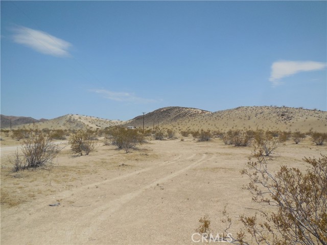 Detail Gallery Image 6 of 10 For 1108 2 Mile Rd Rd, Twentynine Palms,  CA 92277 - – Beds | – Baths