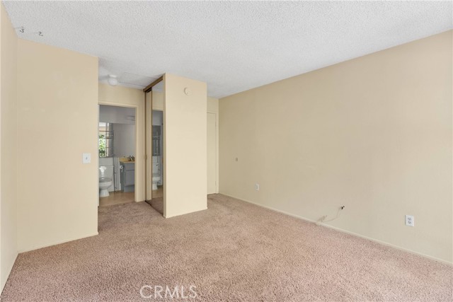 101 Rockledge Lane, Lake Arrowhead CA: https://media.crmls.org/medias/e58e9431-dd5c-4d54-85be-4120eacd0e06.jpg