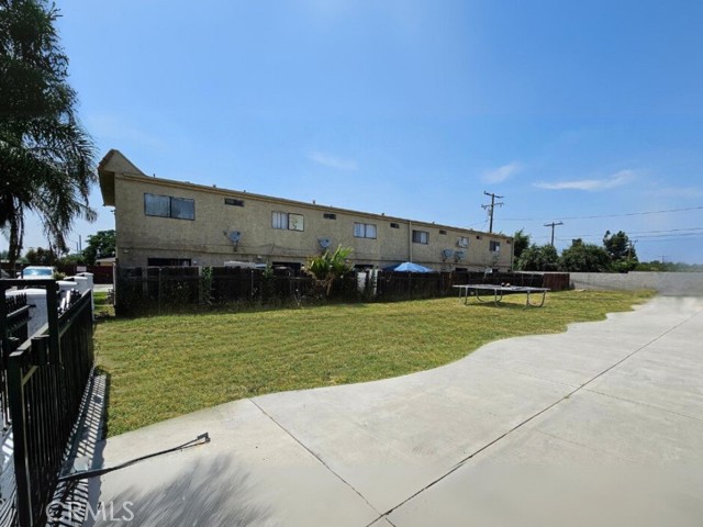 Detail Gallery Image 10 of 15 For 25380 6th St, San Bernardino,  CA 92410 - 5 Beds | 2 Baths