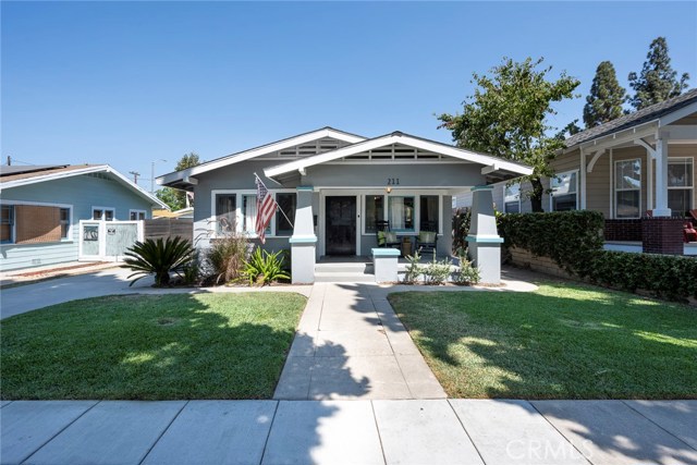 211 W Whiting Ave, Fullerton, CA 92832