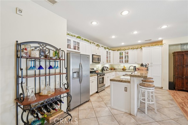 Detail Gallery Image 17 of 39 For 25644 Mountain Glen Cir, Menifee,  CA 92585 - 4 Beds | 2 Baths