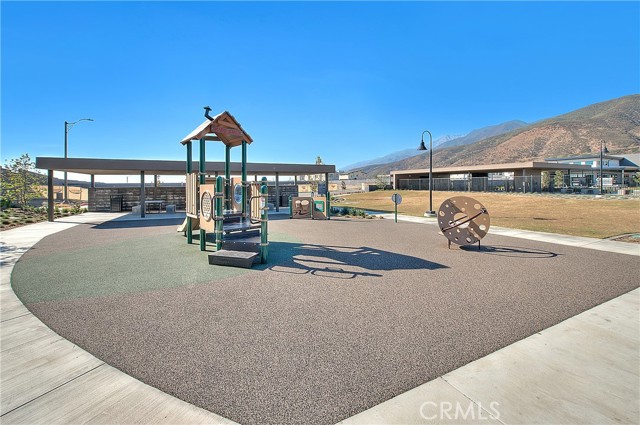 Detail Gallery Image 74 of 75 For 15820 Caterpillar Dr, Fontana,  CA 92336 - 4 Beds | 3 Baths