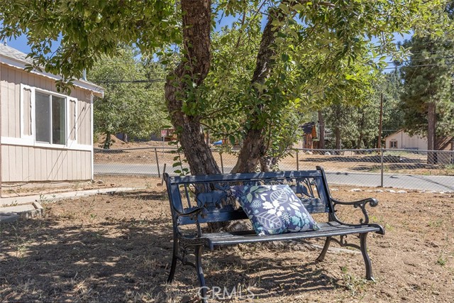 Detail Gallery Image 24 of 39 For 40958 Pennsylvania Ave, Big Bear Lake,  CA 92315 - 1 Beds | 2 Baths