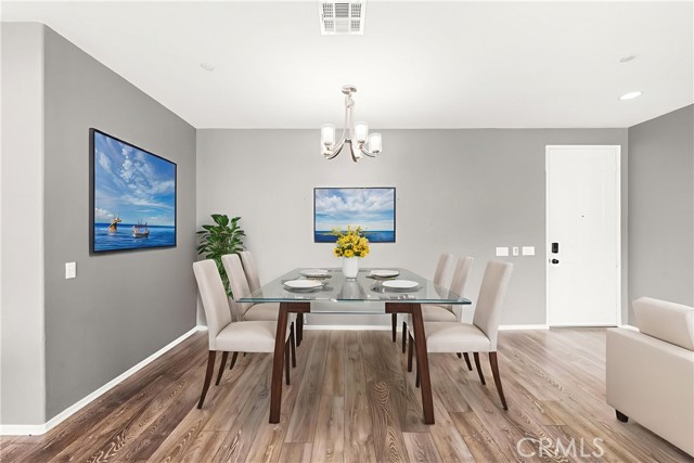 Detail Gallery Image 13 of 62 For 1676 Vibrant Gln, San Jacinto,  CA 92582 - 3 Beds | 2 Baths