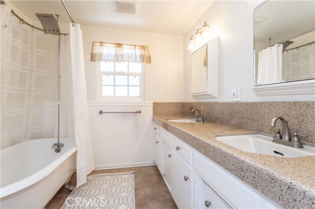Detail Gallery Image 31 of 46 For 19308 Lemarsh St, Northridge,  CA 91324 - 4 Beds | 3 Baths