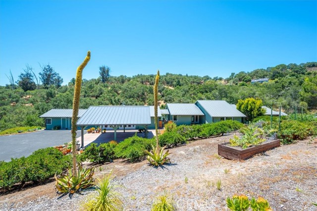 229 Blue Sky Drive, Arroyo Grande CA: https://media.crmls.org/medias/e5982712-6664-4317-a4bf-aef41aad9968.jpg