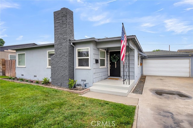 Detail Gallery Image 1 of 1 For 4636 Gardena Dr, Riverside,  CA 92506 - 4 Beds | 2 Baths