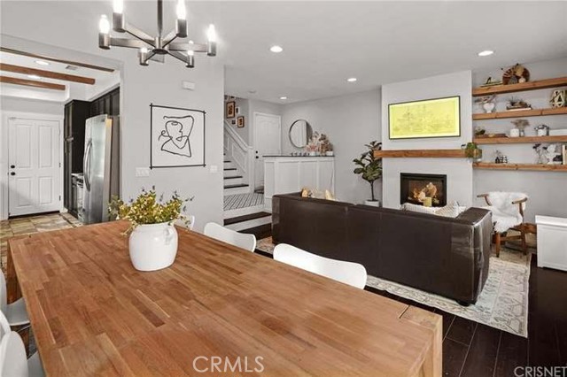 13506 Silver Palms Lane, Sylmar CA: https://media.crmls.org/medias/e5986e35-9ee7-48c3-ac7d-febf868bd2fa.jpg