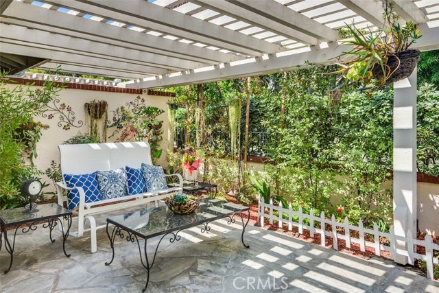 32 Malaga Place, Manhattan Beach, California 90266, 2 Bedrooms Bedrooms, ,1 BathroomBathrooms,Residential,Sold,Malaga,SB17034597