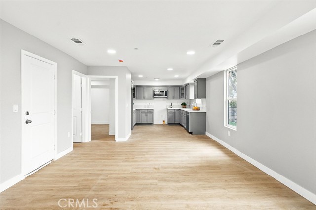 500 N Brannick Avenue, Los Angeles CA: https://media.crmls.org/medias/e59948ed-7572-4c43-a0e8-32b4cfdb2f04.jpg