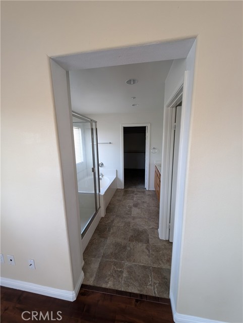 1911 Cefalu Court, Riverside CA: https://media.crmls.org/medias/e5994b07-183a-4323-9c17-57f23b560aa9.jpg