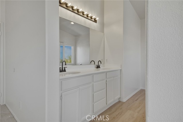 Detail Gallery Image 36 of 59 For 11566 Azalia Dr, Adelanto,  CA 92301 - 4 Beds | 3 Baths