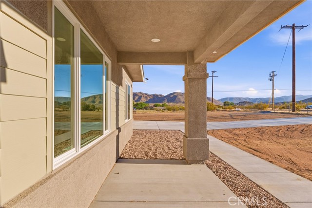 Detail Gallery Image 6 of 52 For 15192 Barbara, Apple Valley,  CA 92307 - 3 Beds | 2 Baths