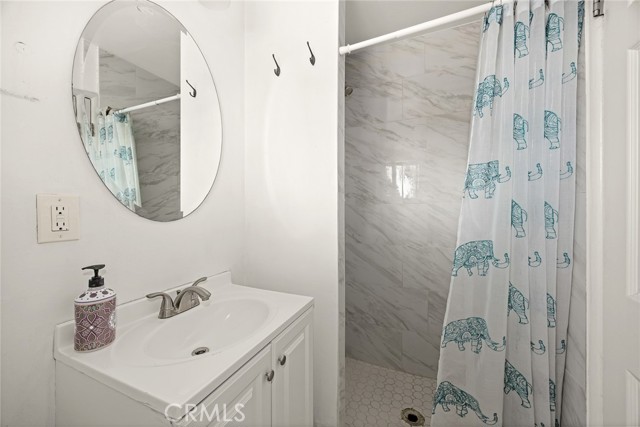 Detail Gallery Image 18 of 27 For 739 E Haltern St, Azusa,  CA 91702 - 3 Beds | 2 Baths