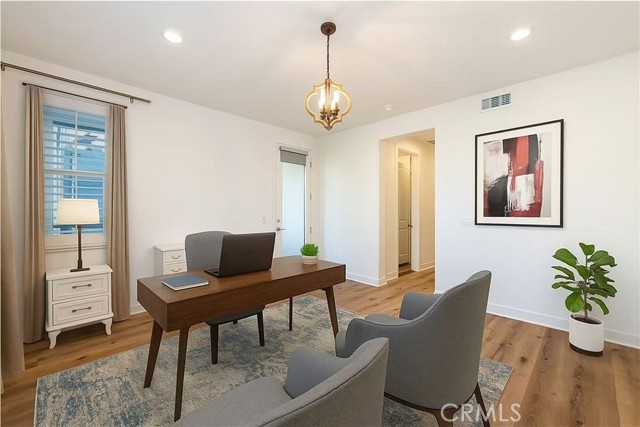 Detail Gallery Image 6 of 40 For 106 Culture, Irvine,  CA 92618 - 4 Beds | 2/2 Baths