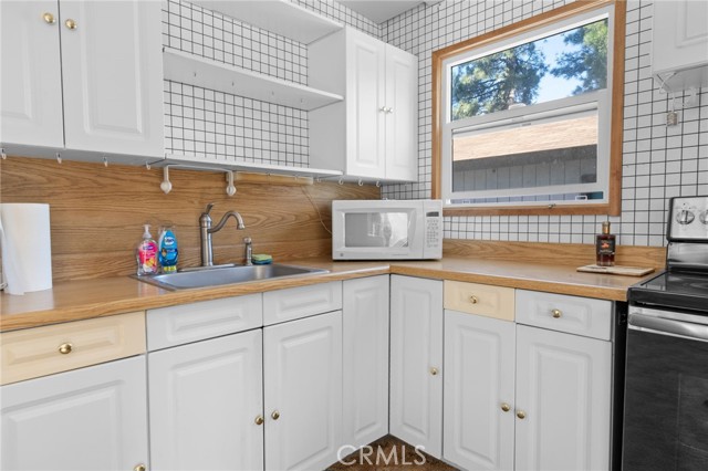 Detail Gallery Image 8 of 19 For 2065 Shady Ln, Big Bear City,  CA 92314 - 0 Beds | 1 Baths
