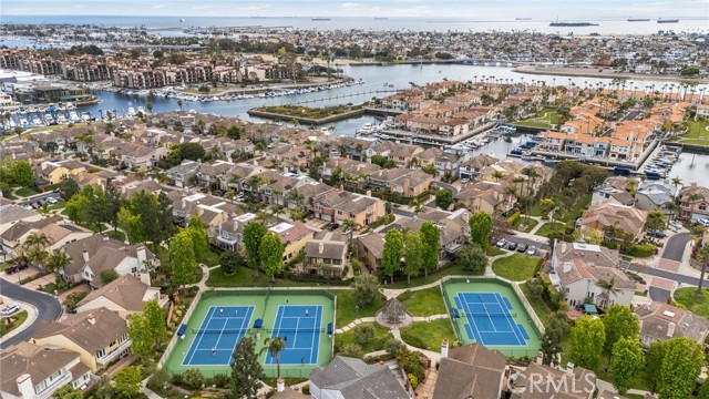 6264 Napoli Court, Long Beach CA: https://media.crmls.org/medias/e59d16a9-bde3-4205-813b-df20634accbd.jpg
