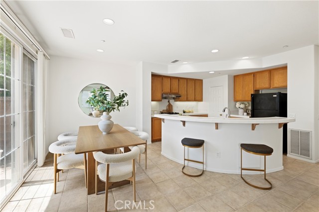 Detail Gallery Image 11 of 33 For 14 Lilac, Irvine,  CA 92618 - 3 Beds | 3 Baths
