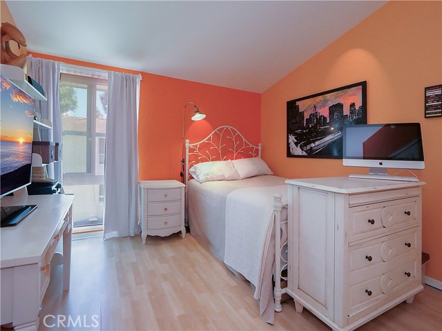 633 Prospect Avenue, Redondo Beach, California 90277, 2 Bedrooms Bedrooms, ,2 BathroomsBathrooms,Residential,Sold,Prospect,SB22126675