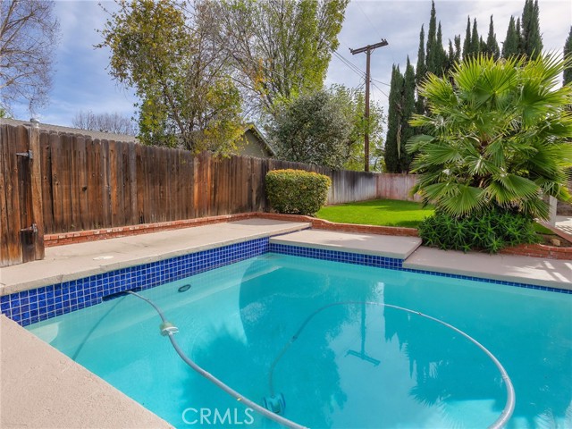 Detail Gallery Image 38 of 51 For 9710 Lubao Ave, Chatsworth,  CA 91311 - 3 Beds | 2 Baths