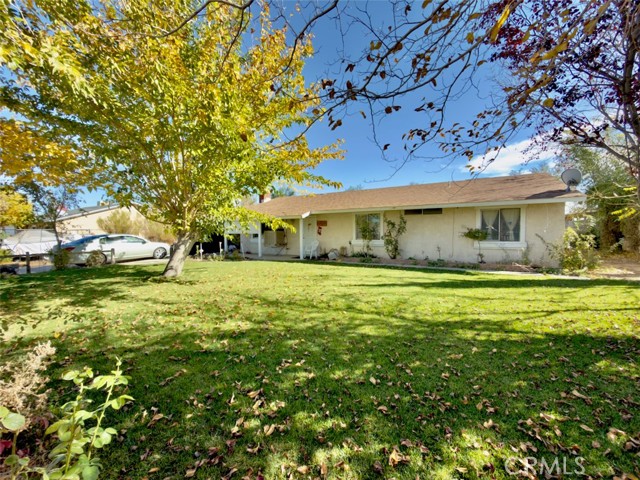 40912 168th E, Lancaster CA: https://media.crmls.org/medias/e59f5ec0-b3a5-40fd-afb0-793f80687a58.jpg