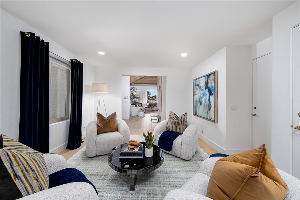 MLS #OC25224944 image #14