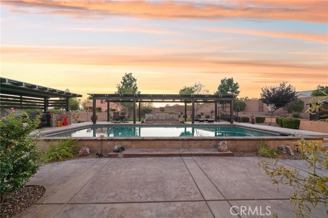 Detail Gallery Image 22 of 25 For 16546 Iwa Rd, Apple Valley,  CA 92307 - 4 Beds | 4/1 Baths