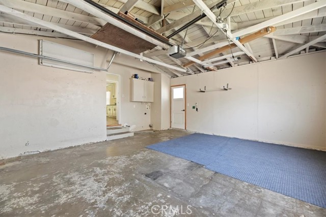 4402 Highgrove Avenue, Torrance CA: https://media.crmls.org/medias/e59fa517-f0ff-4119-bdb8-2ab4a9939e83.jpg