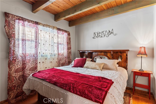 Detail Gallery Image 8 of 42 For 332 Wylerhorn Dr, Crestline,  CA 92325 - 4 Beds | 2/1 Baths